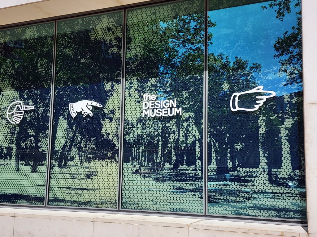 Signs point the way to London's Design Museum